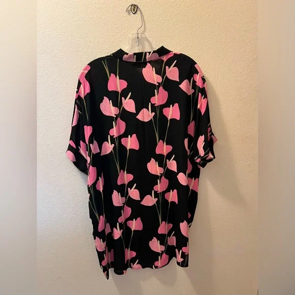 Fighting Eel / Ava Sky NWT Dress Azur Short in Cupid Anthurium XS - Picture 2 of 7